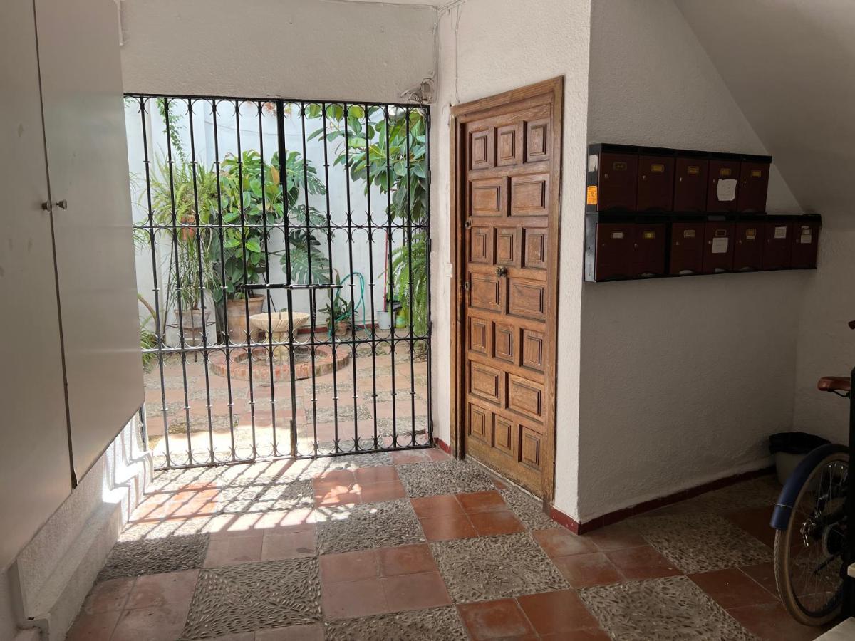 Apartamento Los Califas A 100M De La Catedral Apartment Cordoba Exterior photo